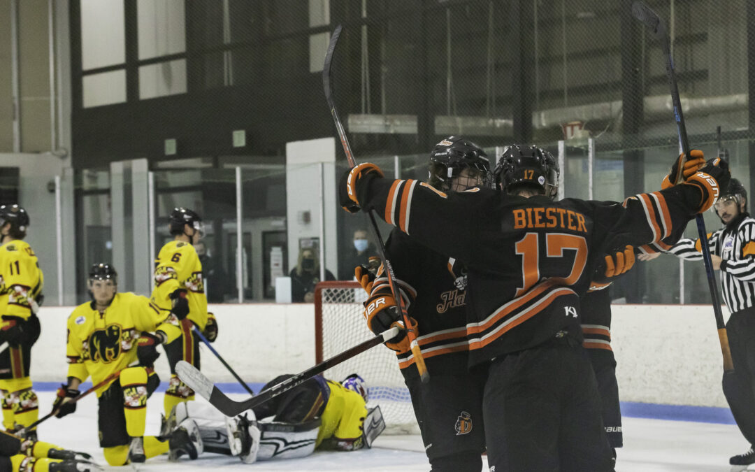 Black Bears Drop Second Straight to Hat Tricks